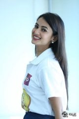 Sonal Chauhan Interview About Size Zero